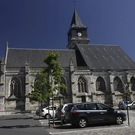 La Tranquilite Nocleg ze śniadaniem 3*