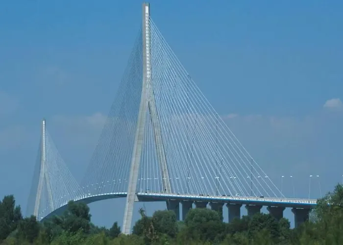 La Tranquilite Bed & Breakfast